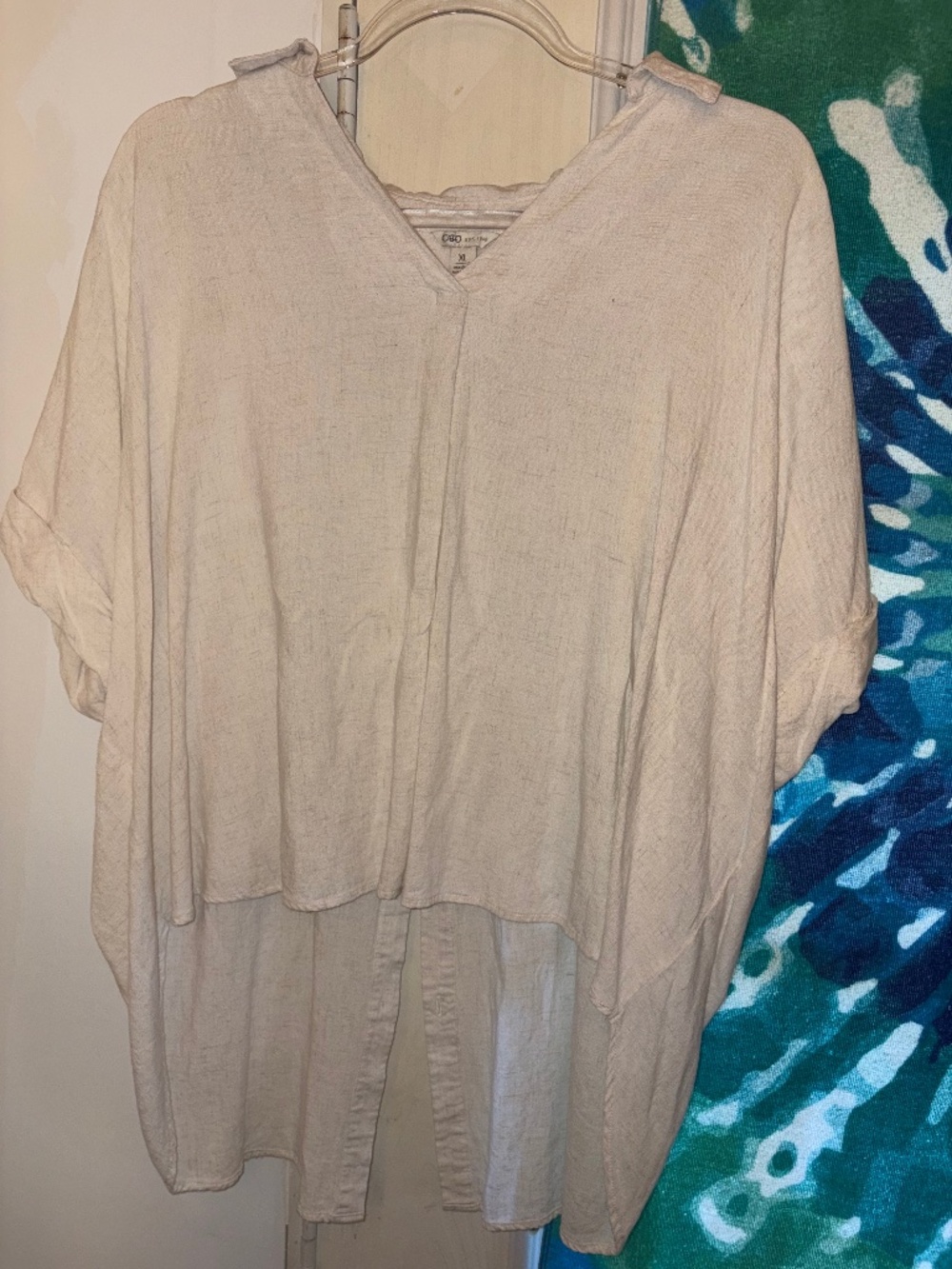 CATO linen v neck